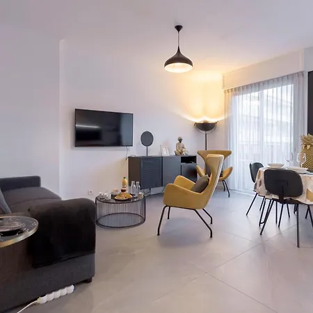 Appartement Palais Armenonville Proche Carlton Croisette Cannes